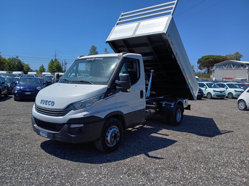 veicoli_scheda.php?AUTO_VEICOLOPage=12&IDVEICOLO=0S1653